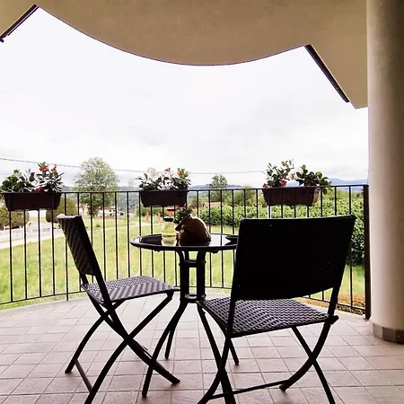 Apartament Claves'anna Carrù